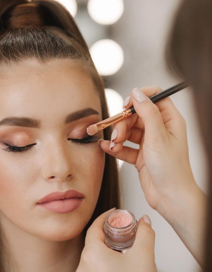 Professional bridal makeup at Kallistaa